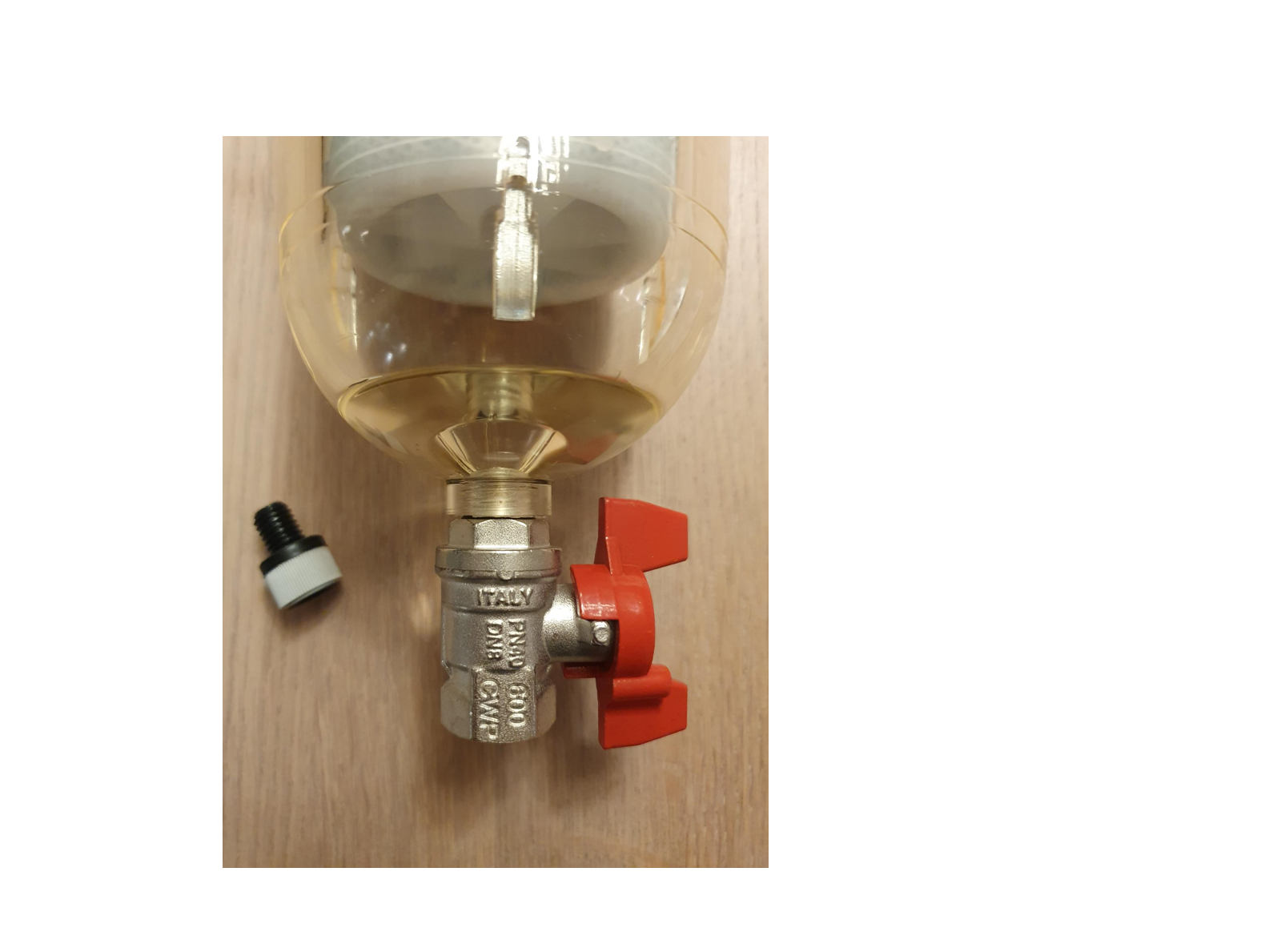 Dräneringsventil för enklare tömning av partikelfilter